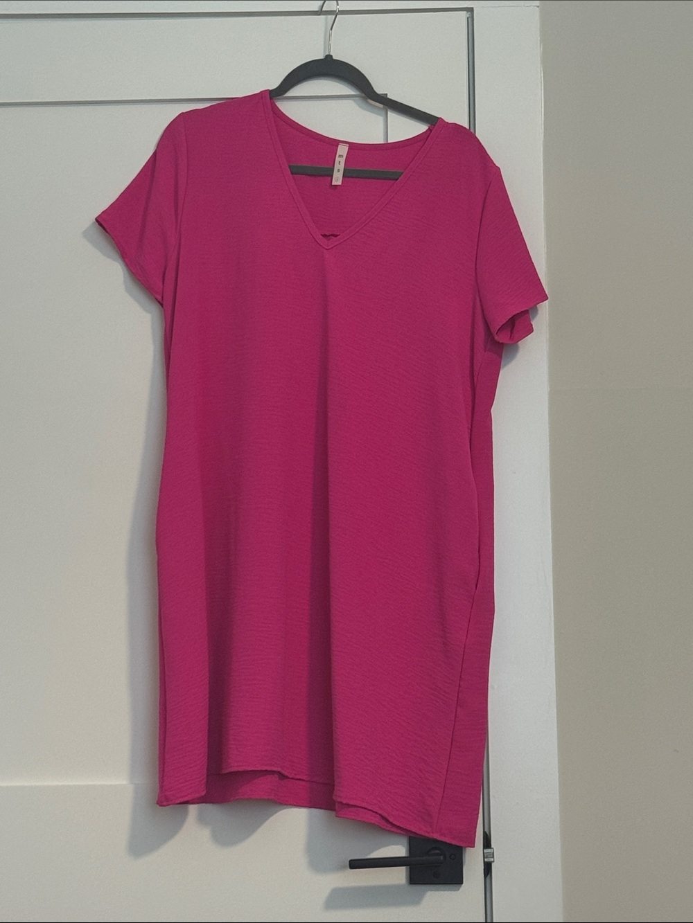 mts Hot Pink V-Neck Short Sleeve Tunic